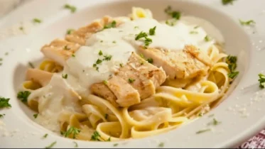 Cheesecake Factory Fettuccine Alfredo Recipe