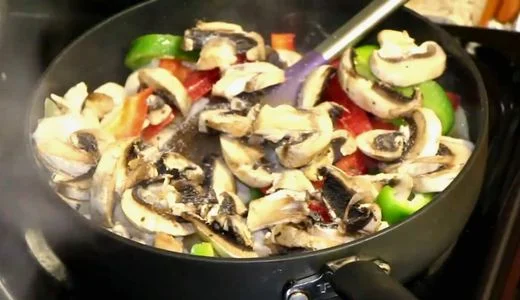 Start the Alfredo Sauce